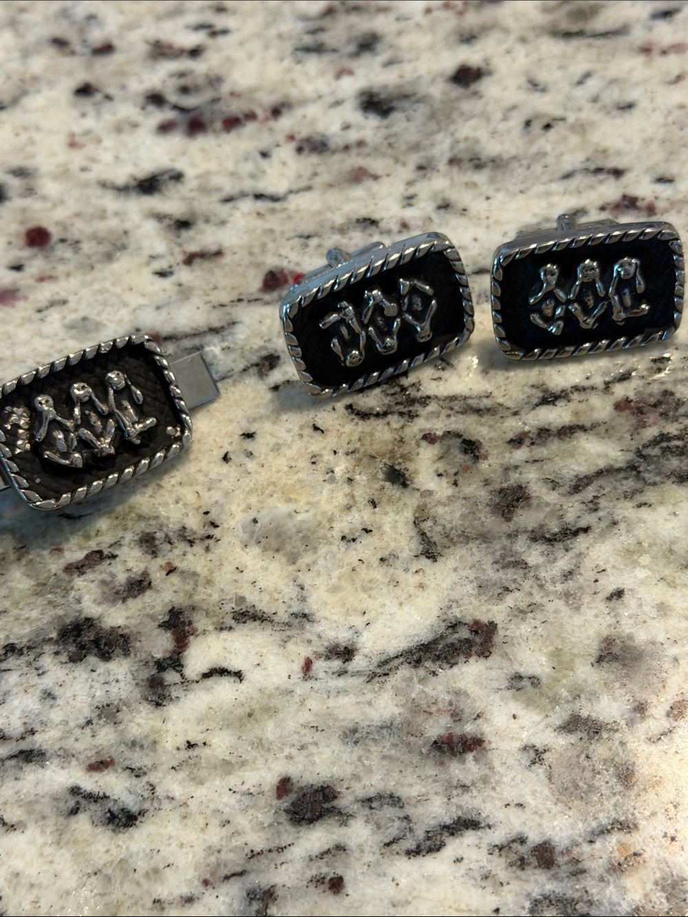 Mixed Gold & Silver Cufflink Set - Picture 15 of 16
